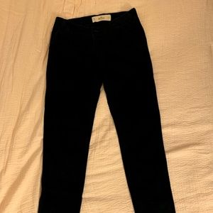Navy Hollister Skinny Legged Pants Size 00